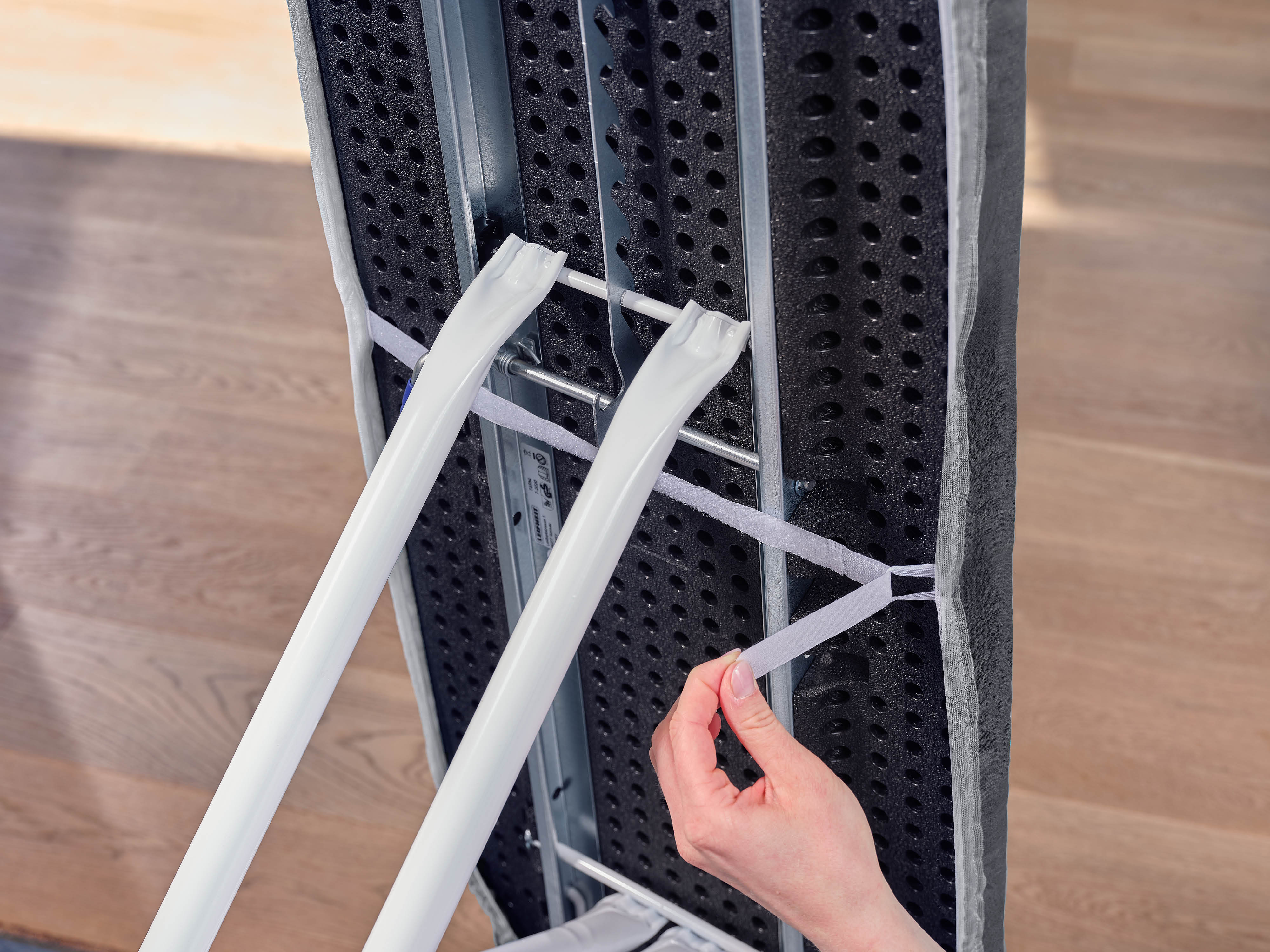 Navlaka za dasku airboard thermo reflect s/m black